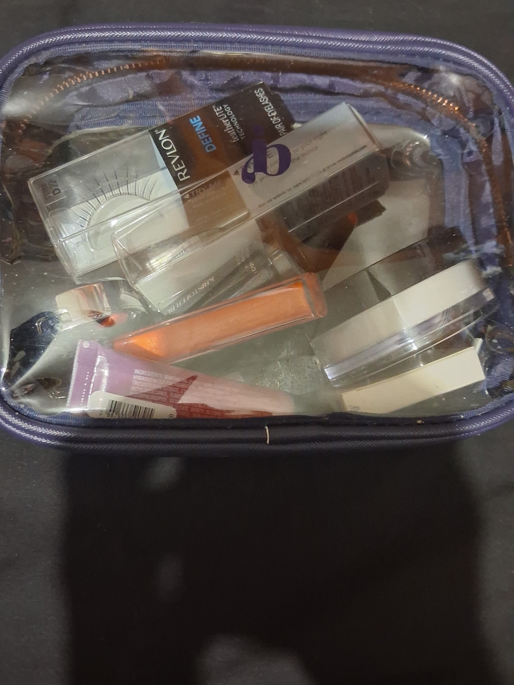 Makeup Bundle - Picture 13 of 13